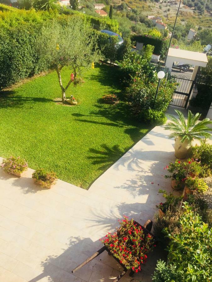 Mastrissa Country House Apartment Taormina Ngoại thất bức ảnh